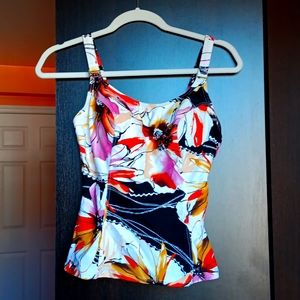 Be Creative Floral Tankini Top